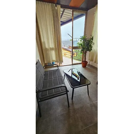 With Two And Shared Bathroom Guest house Minusio