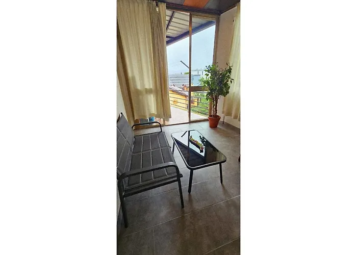 With Two And Shared Bathroom Guest house Minusio